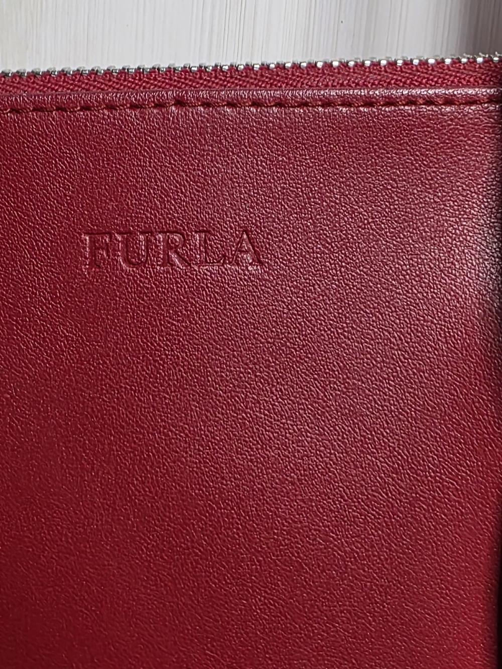red leather Furla bowling/shoulder bag.size 2. - Picture 6 of 12